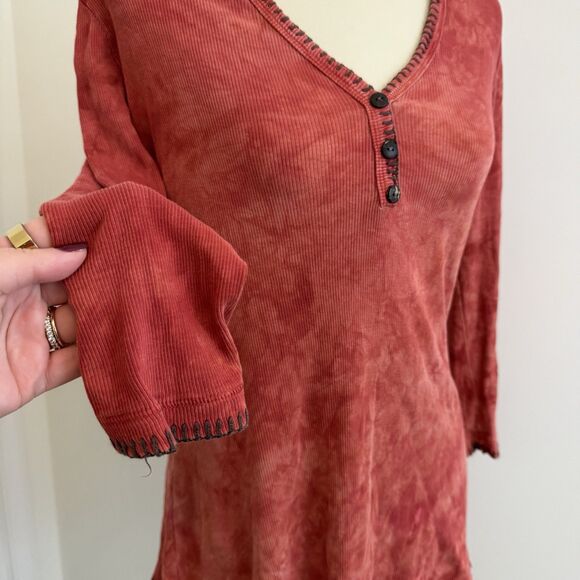 Me & Ko Red Tie Dye Henley Top Large Boho Ribbed Cotton USA Made Retro 60s - Picture 3 of 11